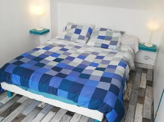 Maison Bord De Mer