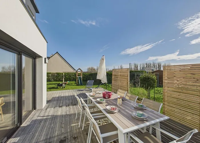 Maison Avec Jardin Pour 10 Personnes A Penmarch